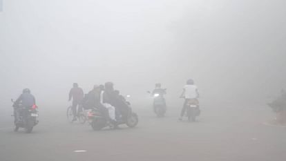 Agra Weather Forecast Update Today Bus and train passengers troubled due to fog people shivered due to cold