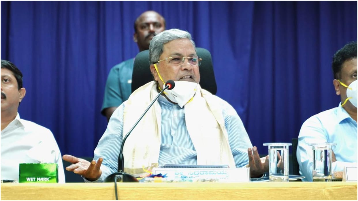 CM Siddaramaiah holds a high-level meeting regarding the installation of Kannada nameplates