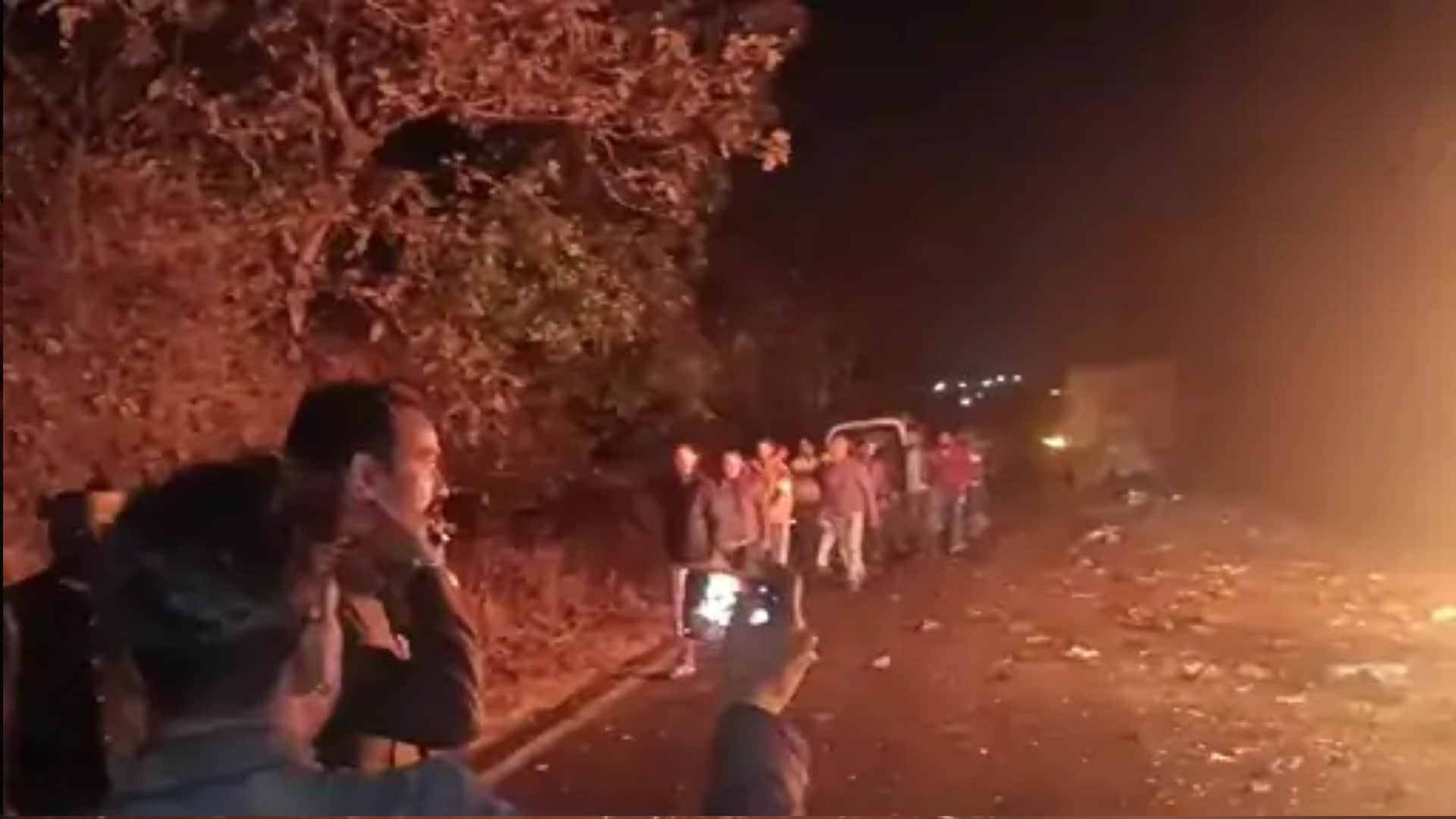 Guna Bus Accident: People were in pain in the bus, I saved three-four; Injured eyewitness told the story