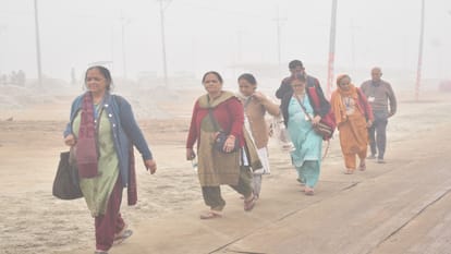 Prayagraj Temperature: City covered with fog, cold winds shivered