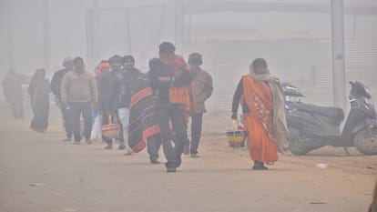 Prayagraj Temperature: City covered with fog, cold winds shivered