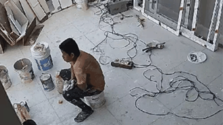 28 year old young painter had a heart attack died instantly