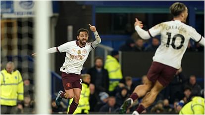 Premier League Wrap Up: मैनचेस्टर सिटी ने एवर्टन को हराया, वोल्व्स-चेल्सी और मैनचेस्टर यूनाइटेड को भी मिली जीत Premier League Wrap Up: Manchester City defeated Everton, Wolves-Chelsea and Manchester United also won