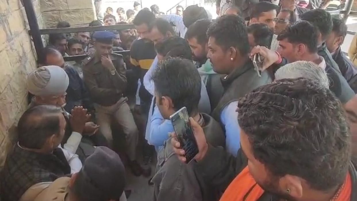Jaisalmer Youth dies due to electrocution in solar plant in Pokaran