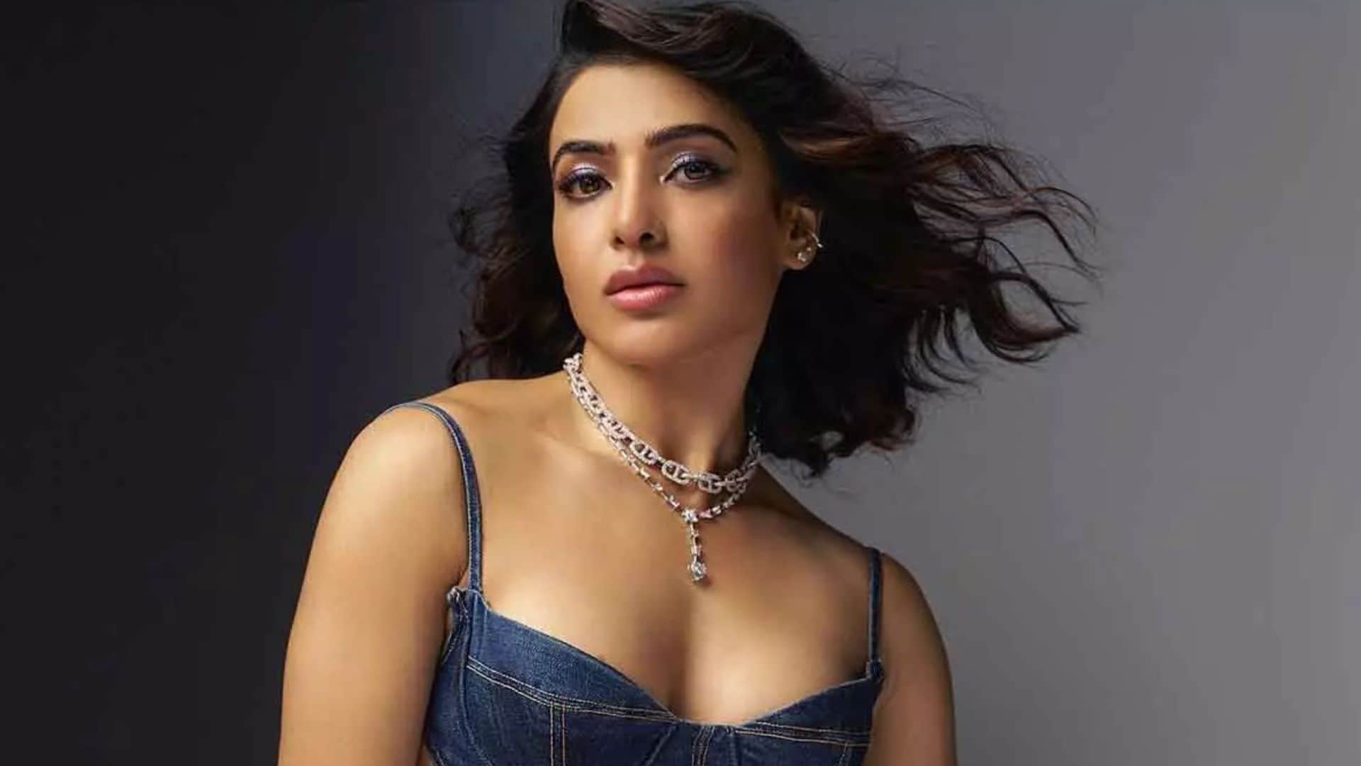 Beauties Are Successful Even After Divorce Malaika Arora Samantha Kirti Kulhari Chitrangada Singh