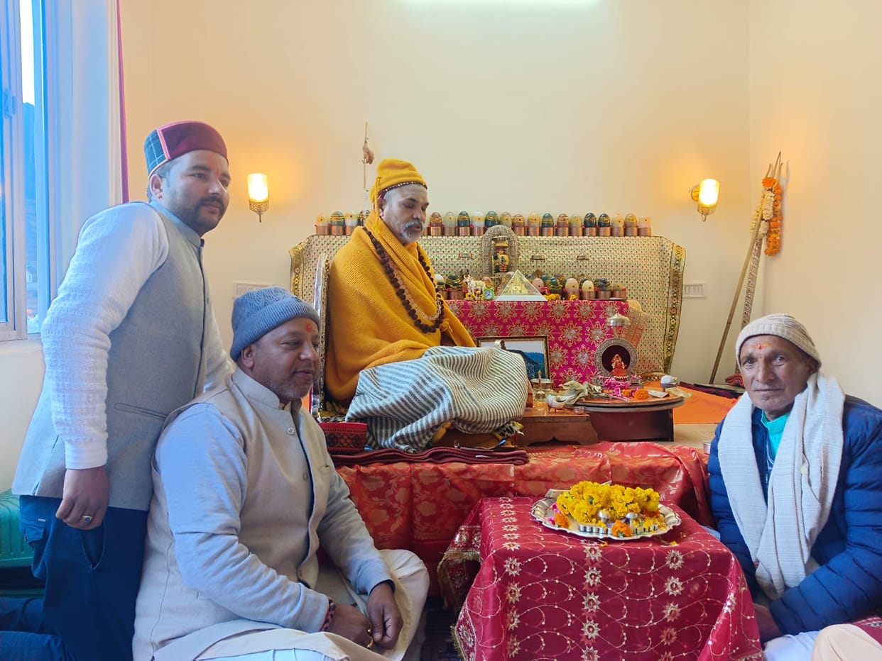 Uttarakhand winter Chardham Yatra Swami Avimukteshwaranand Going to gangotri dham