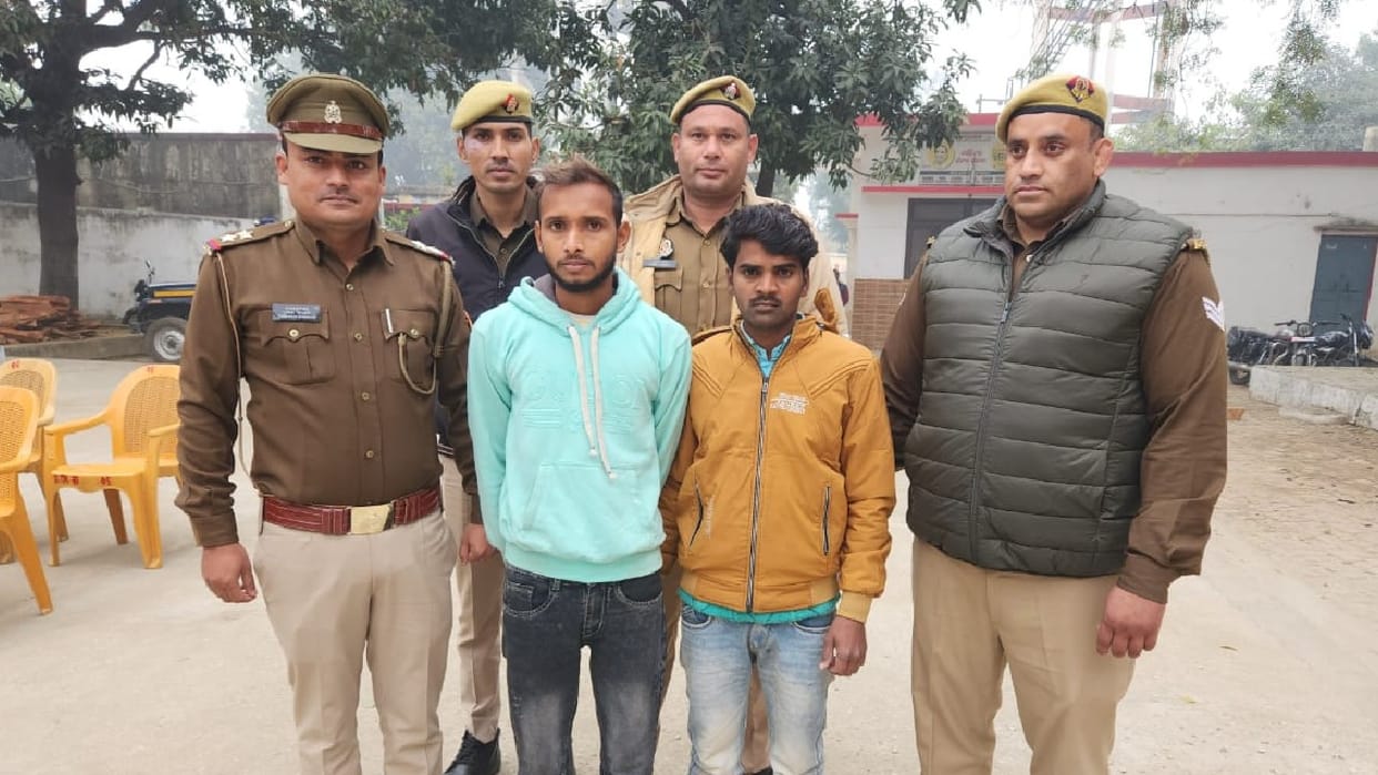 mad lover killed girlfriend husband in Bareilly