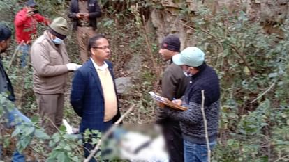 Dehradun News youth Dead body found in Mauka Gad ravine of Kalsi,injury marks onface suspicion of murder