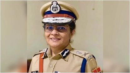 Who Is Nina Singh Becomes 1st woman to head CISF, Manages Airport Security Know Her Biography