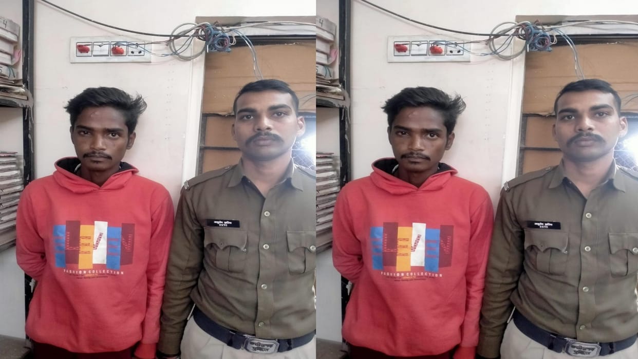 Raipur Crime: A miscreant youth misdemeanor a cow, police arrested accused