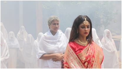 Safed Movie review debutant director Sandeep Singh Meera Chopra Abhay Verma Barkha Bisht Zameel Khan