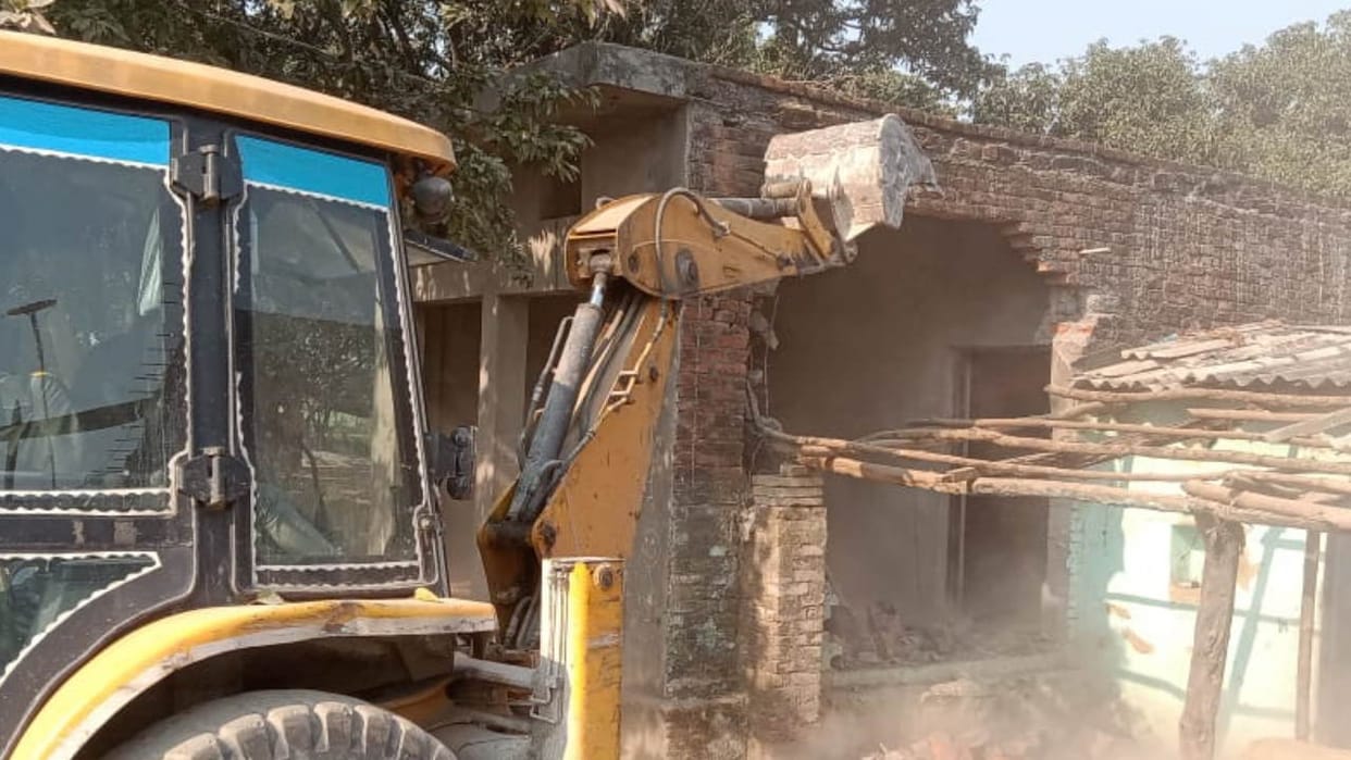 Dehradun encroachment Removing Start on banks of Shaktinahar in Vikasnagar after After 284 days