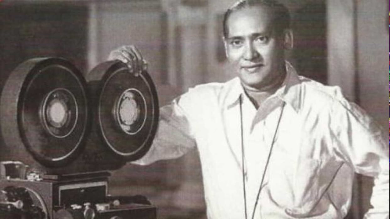 history of world cinema Dilip Gupta Cinematographer films and Award