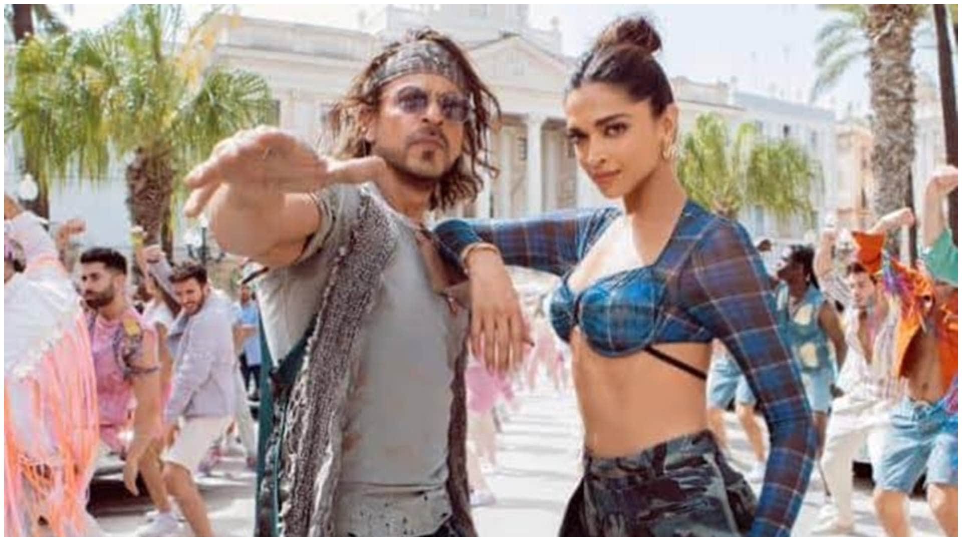 Year Ender 2023 These Action movies became Blockbuster Pathaan Jawan Gadar 2 Animal
