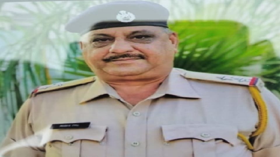 Accident in Karnal due to fog, ASI died due to collision with unknown vehicle, returning home from market