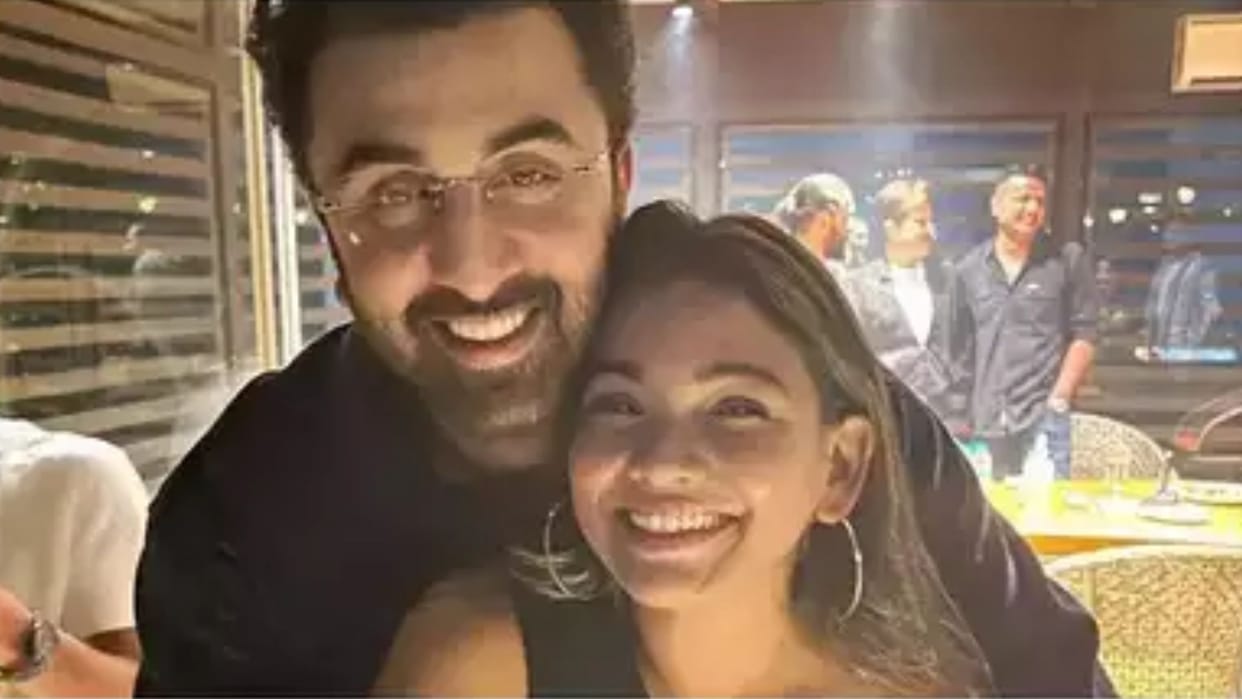 Animal star Ranbir Kapoor cuddle up with a fan photo goes viral see the picture