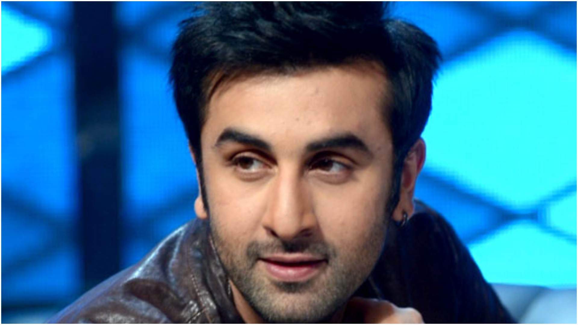 These Stars Not Entertain in New Year 2024 SRK Vicky Kaushal Sunny Deol Abhishek Bachchan Ranbir Kapoor