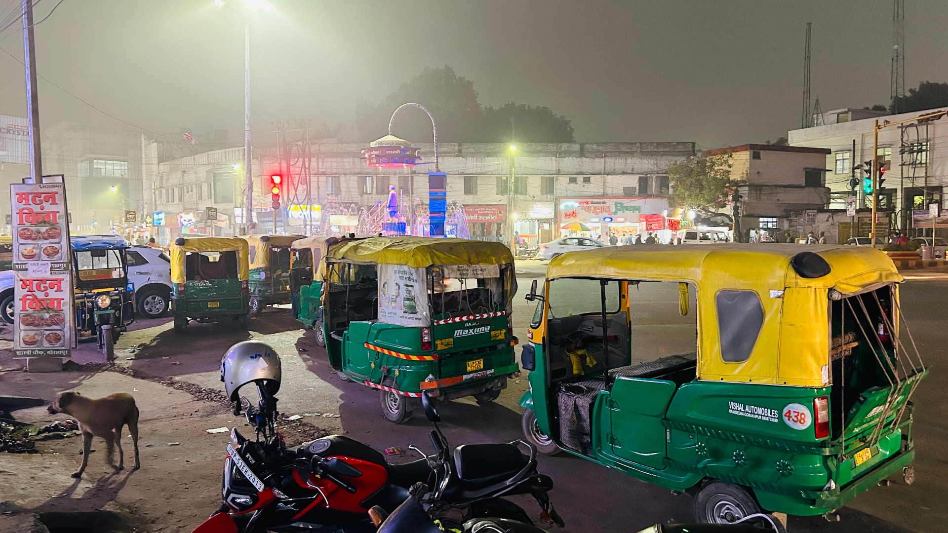 Traffice in Gorakhpur Game worth Rs 9 crore Major intersections named after auto stands
