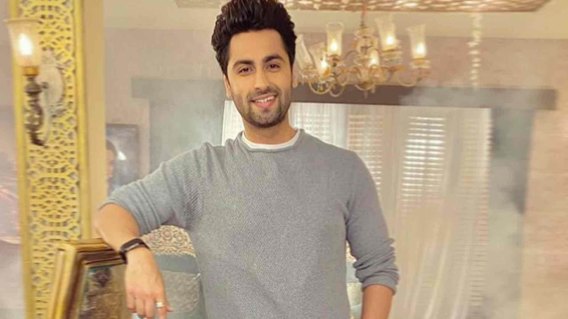 Hina Khan Karishma Sawant Surveen Chawla Ankit Gera TV Celebs Who Chased Acting Career Against Their Parents