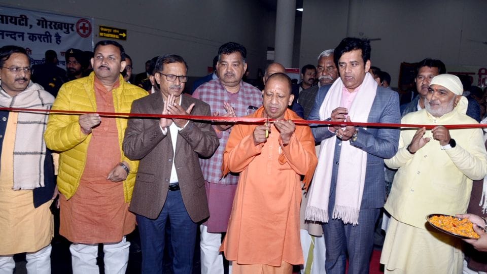 CM Yogi Adityanath inaugurated 19 health ATMs in Gorakhpur