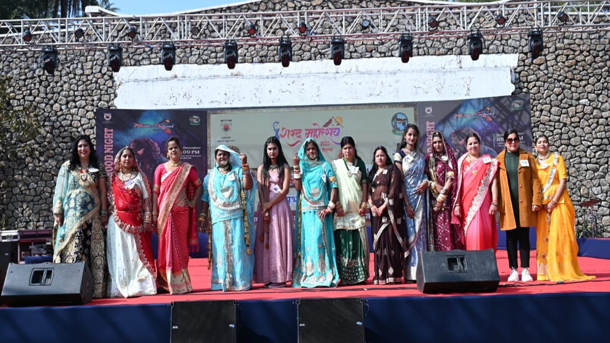 Autumn Festival In Sirohi Three-day Autumn Festival celebrated in Mount Abu winners of competitions honored