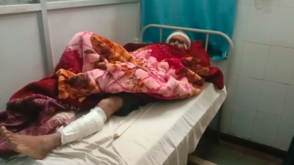 Dholpur News Shot in the leg for not giving donation of Rs 10 thousand attacker absconding