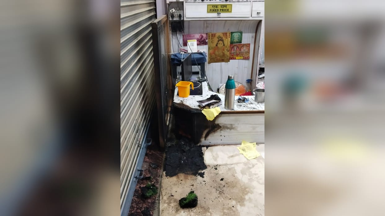 Fire broke out in grocer's shop, family members narrowly escaped, case registered