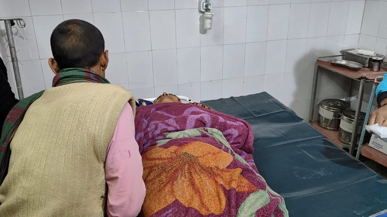 Begusarai: Relatives attacked with knives and sticks in land dispute; 3 people including woman injured