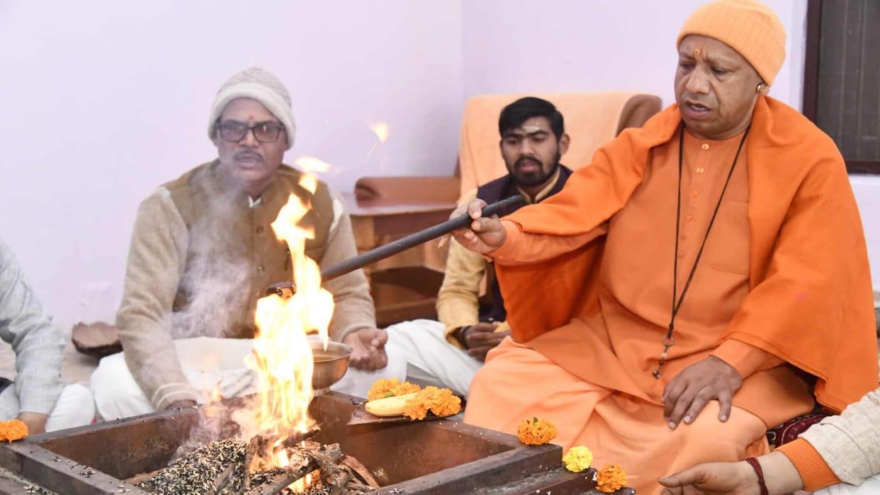 CM performed Rudrabhishek on New Year 2024
