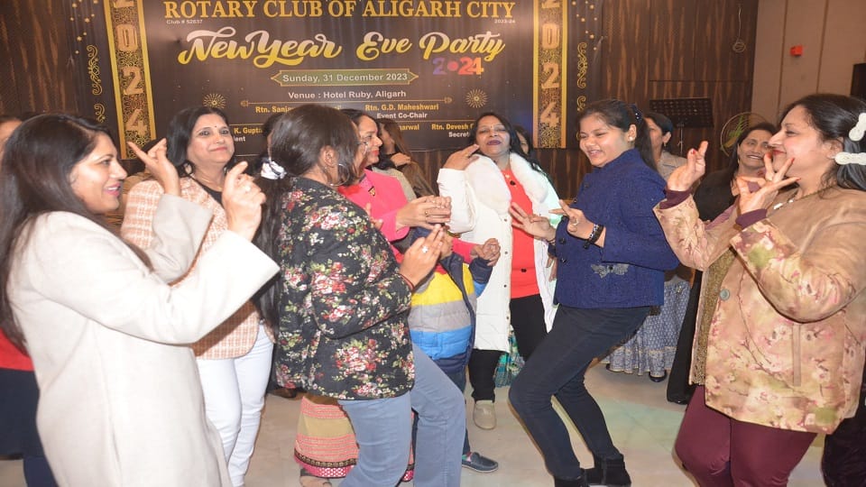 New Year celebration at 12 o'clock