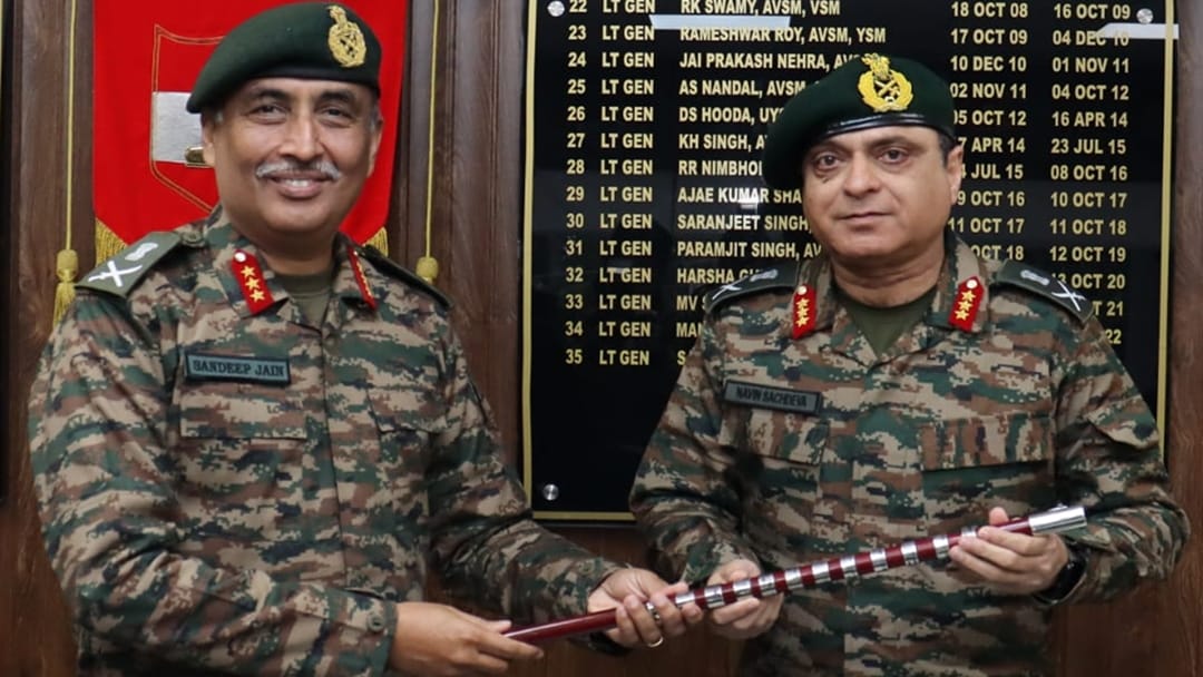 Lt Gen Navin Sachdeva takes over as GoC of 16 Corps from Lt Gen Sandeep Jain
