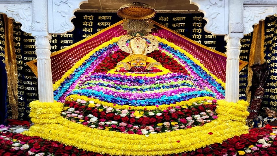 Devotees gathered to visit Khatushyam temple