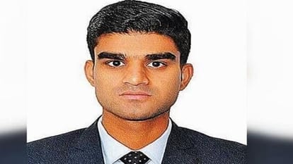 Ummeed 2024 : Reached destination with hard work and dedication, success story of youth Moradabad