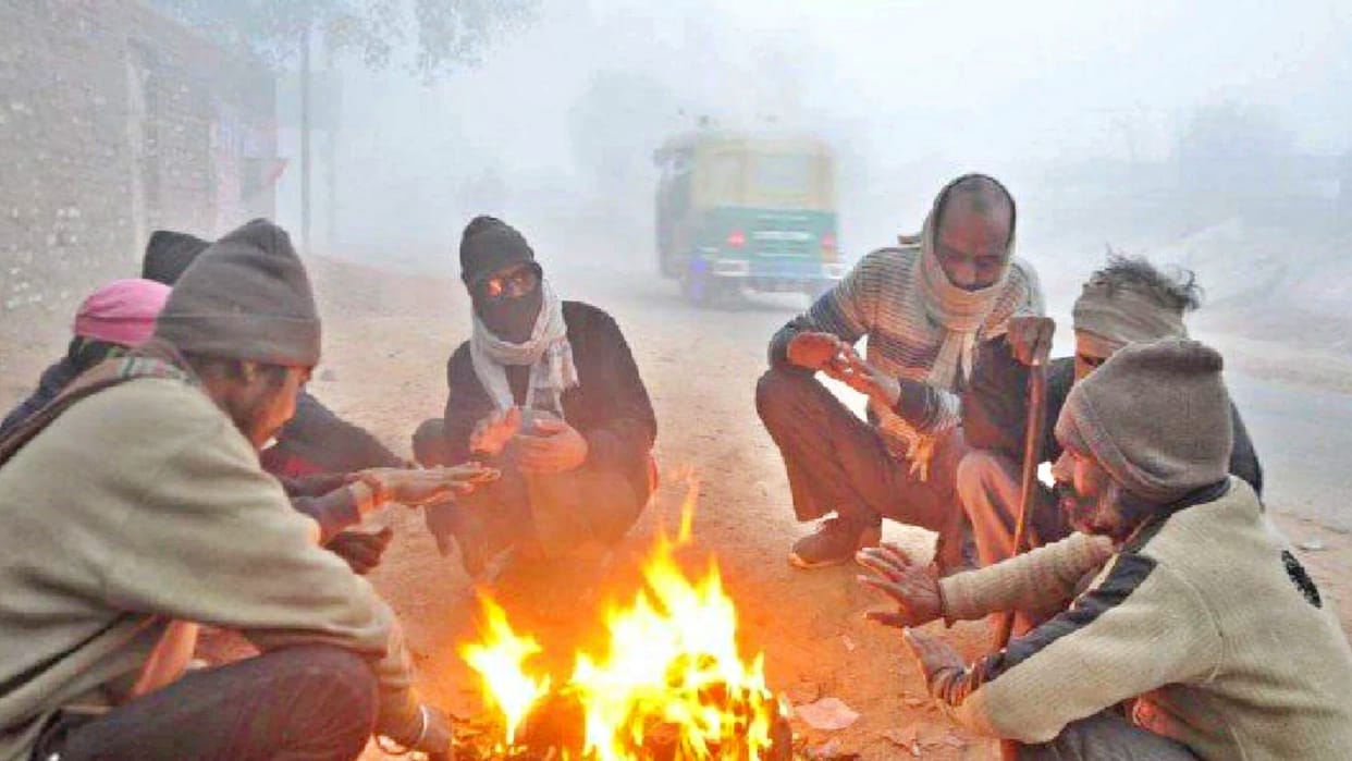 MP Weather Report Cold with fog severe cold day in Khajuraho-Naugaon and Datia