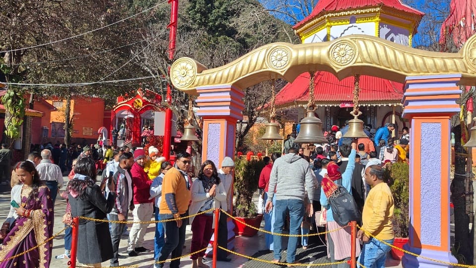 Crowd of devotees gathered in Naina Devi temple on the first day of New Year in nainital
