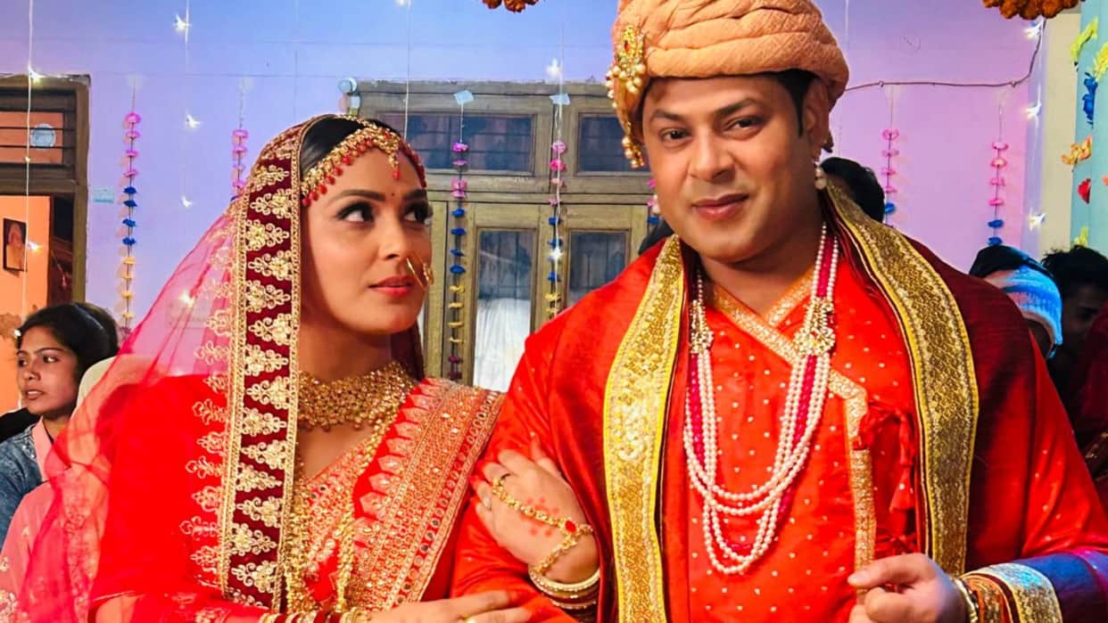 actress Payas Pandit to play lead role in bhojpuri film Sati Bihula with actor Prince Singh Rajput shoot stars