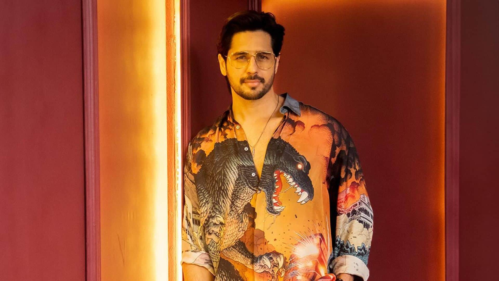 Siddharth Malhotra reaction on New Year 2024 celebration film style warning of delhi police see what he say