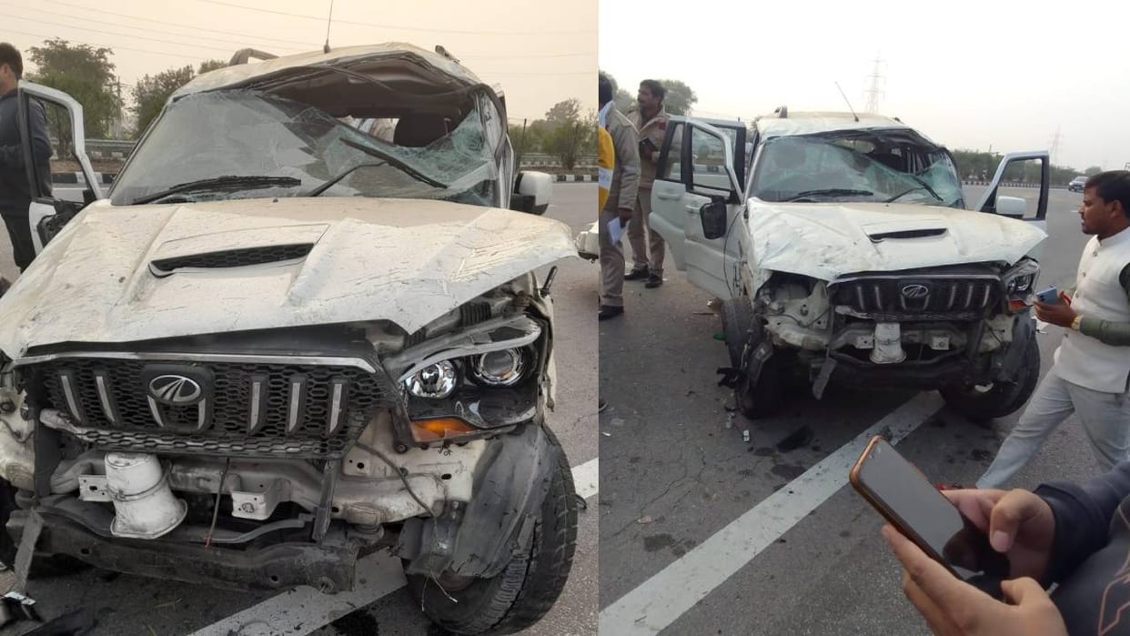 Scorpio on Chief Minister security overturned on Lucknow-Agra Expressway three officer and driver injured