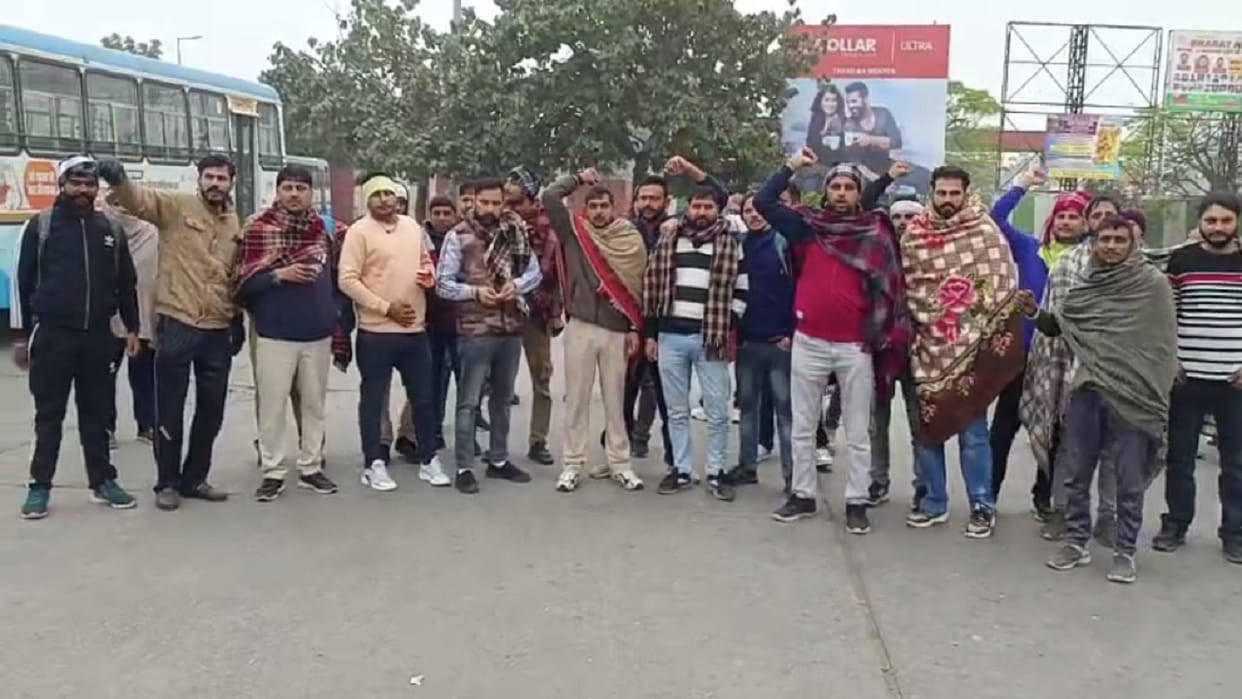 Private bus operators three day strike in protest against hit and run law of central government in haryana