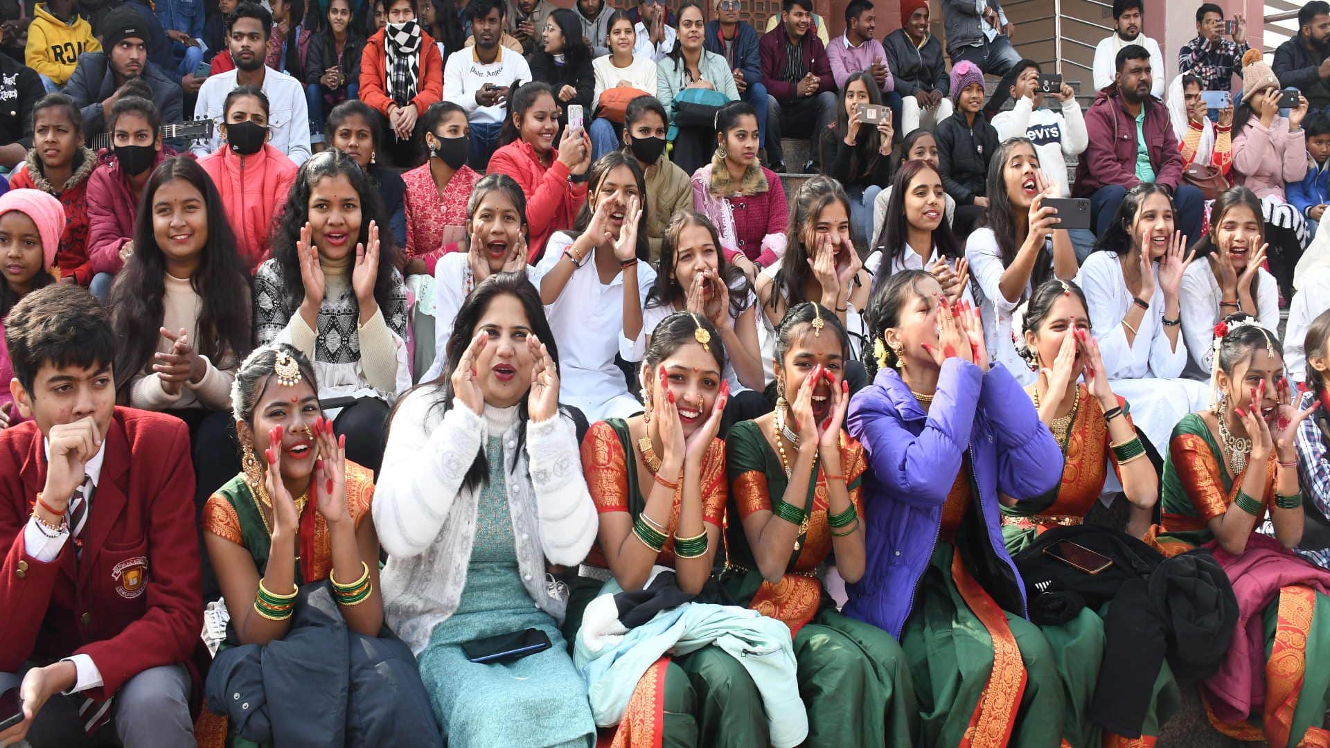 Amar Ujala New Year Celebration Youth danced on songs music and dance and enthralled everyone