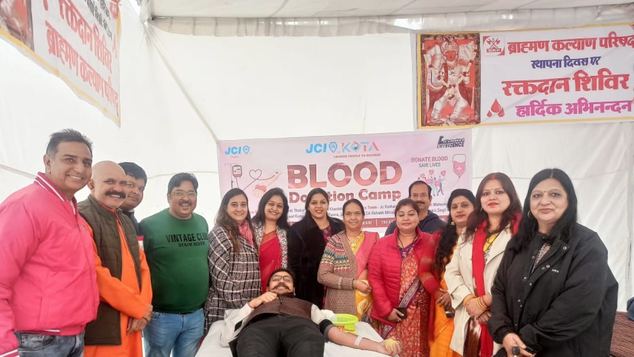 Rajasthan Amar Ujala Foundation Kota Blood Donation Camp To Celebrate New Year