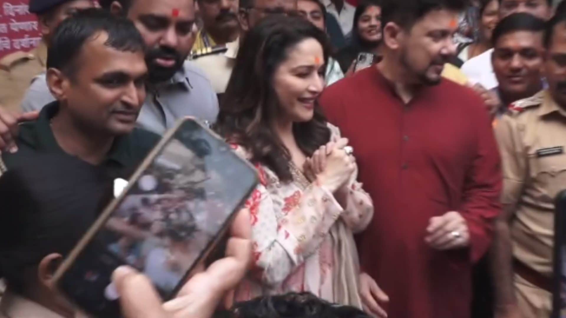 Panchak Actress Madhuri Dixit and Shriram Madhav Nene visit Siddhivinayak Temple with Family to seek Blessing