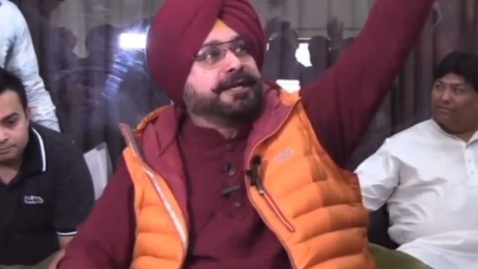 Navjot Sidhu targeted Delhi CM Arvind Kejriwal on Delhi Liquor Scam