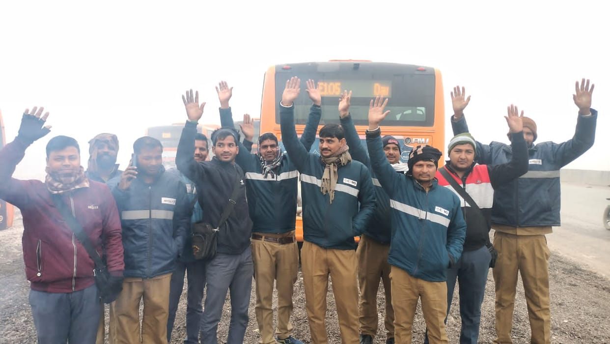 New Motor Vehicle Act 250 buses stood still for eight hours, transporters warned of strike