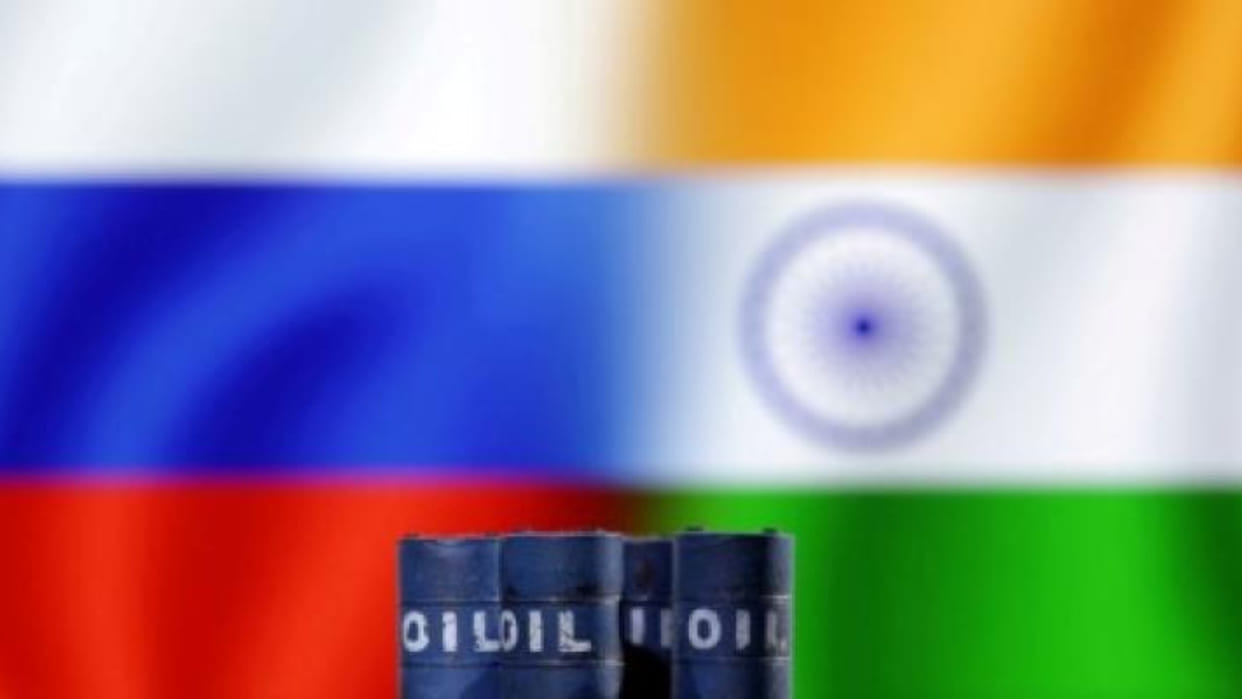 Russian Oil Cargoes Head Away From India Amid Payment Issues