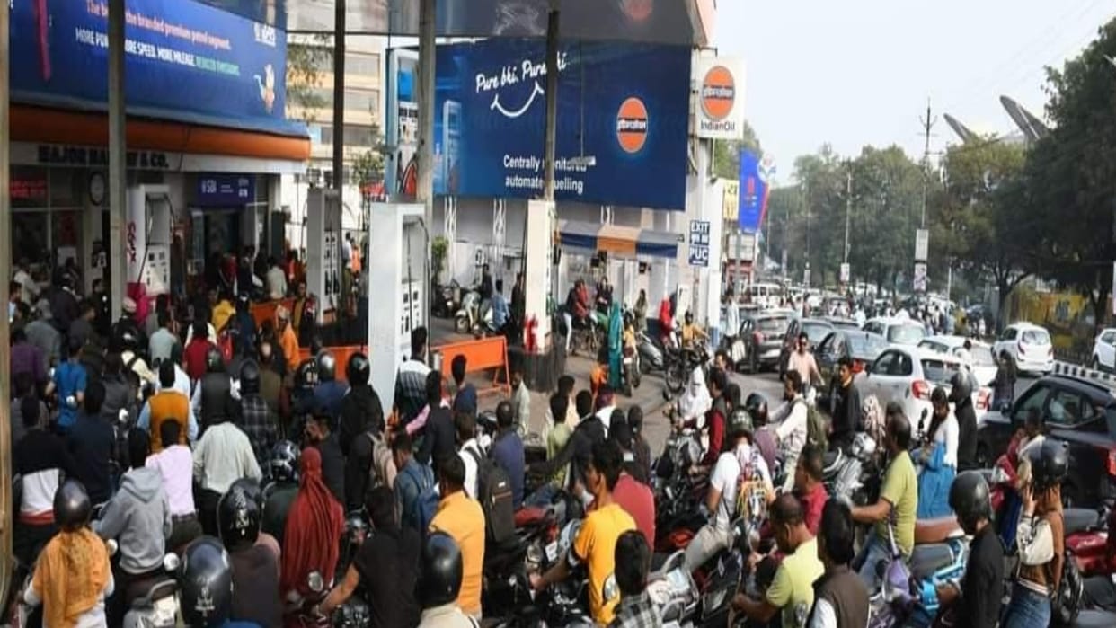Drivers strike continued for the second day in Bhopal