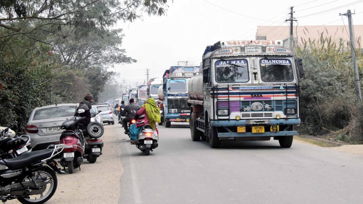 hit and run rules strike: oil vehicles Sent  from Nalagarh, increased security of HP depot, Una.