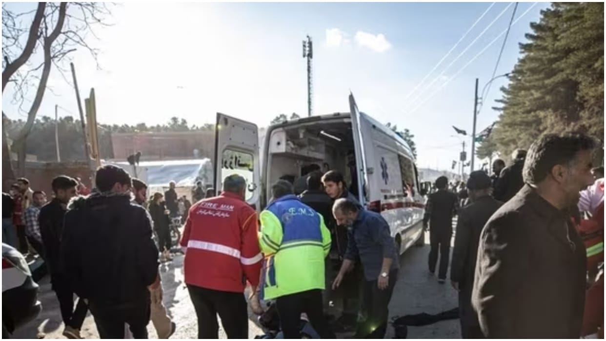 Two blasts heard near grave of Iran Guards general Qasem Soleimani Many killed Latest News Updates
