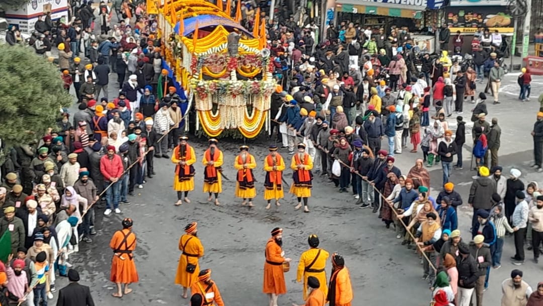 Jammu: Nagar Kirtan organized from Chandnagar Gurudwara on occasion of Prakash Utsav of Guru Gobind Singh