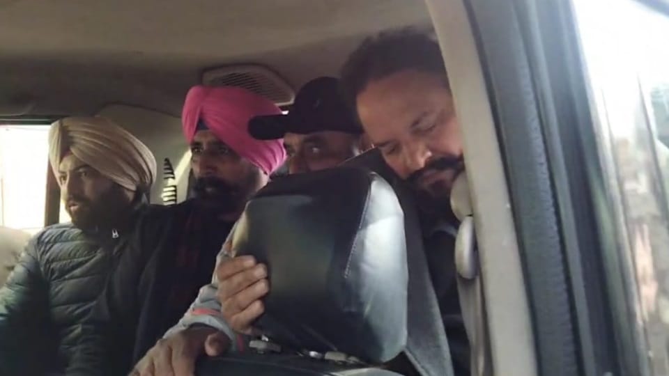 President of Truck Union Punjab came to protest at Rama Mandi Chowk in Jalandhar detained by police